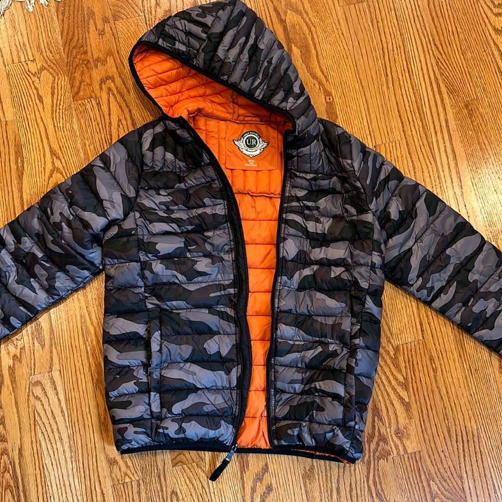 Urban republic hooded jacket 100% animal free